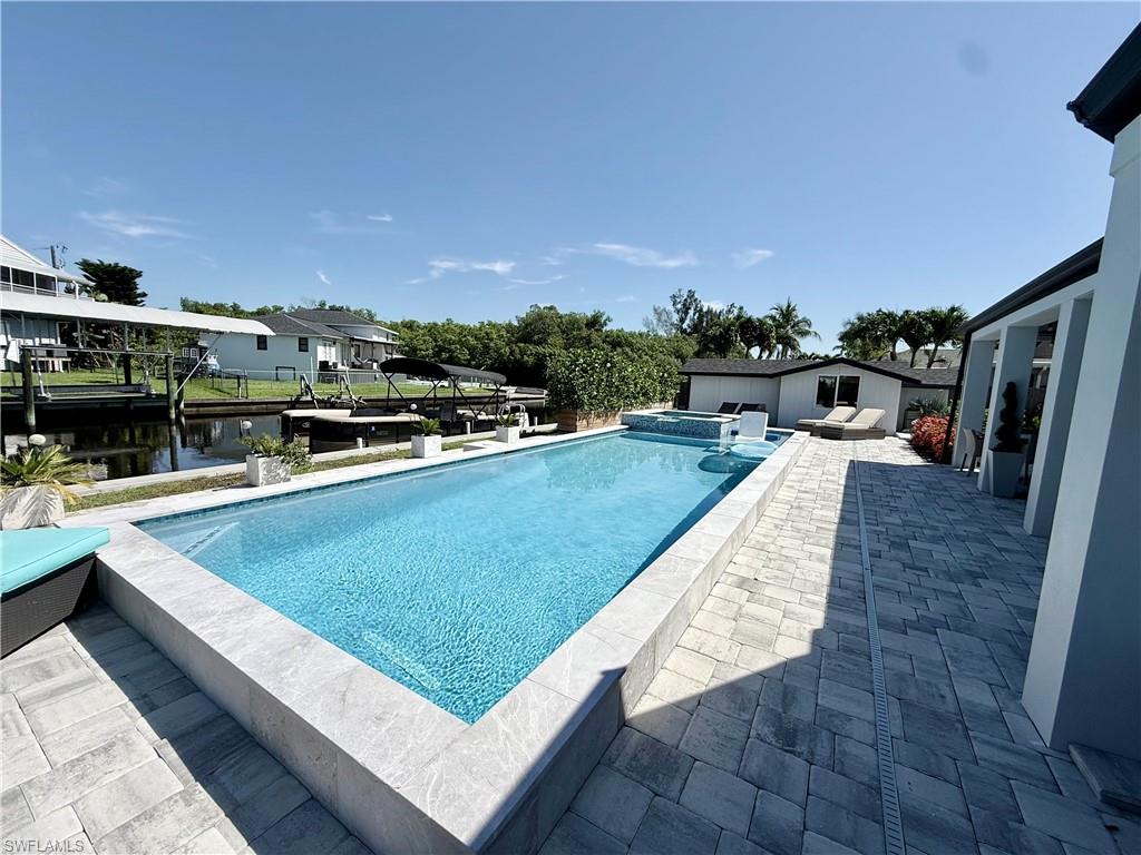 NORTH FORT MYERS - Residential