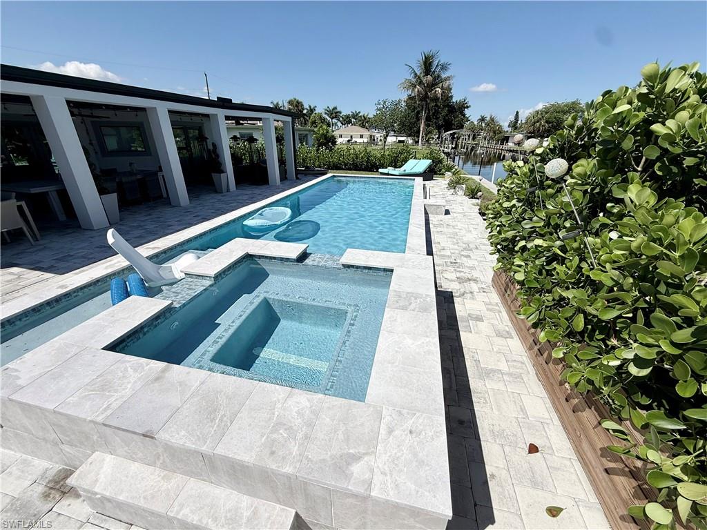 NORTH FORT MYERS - Residential