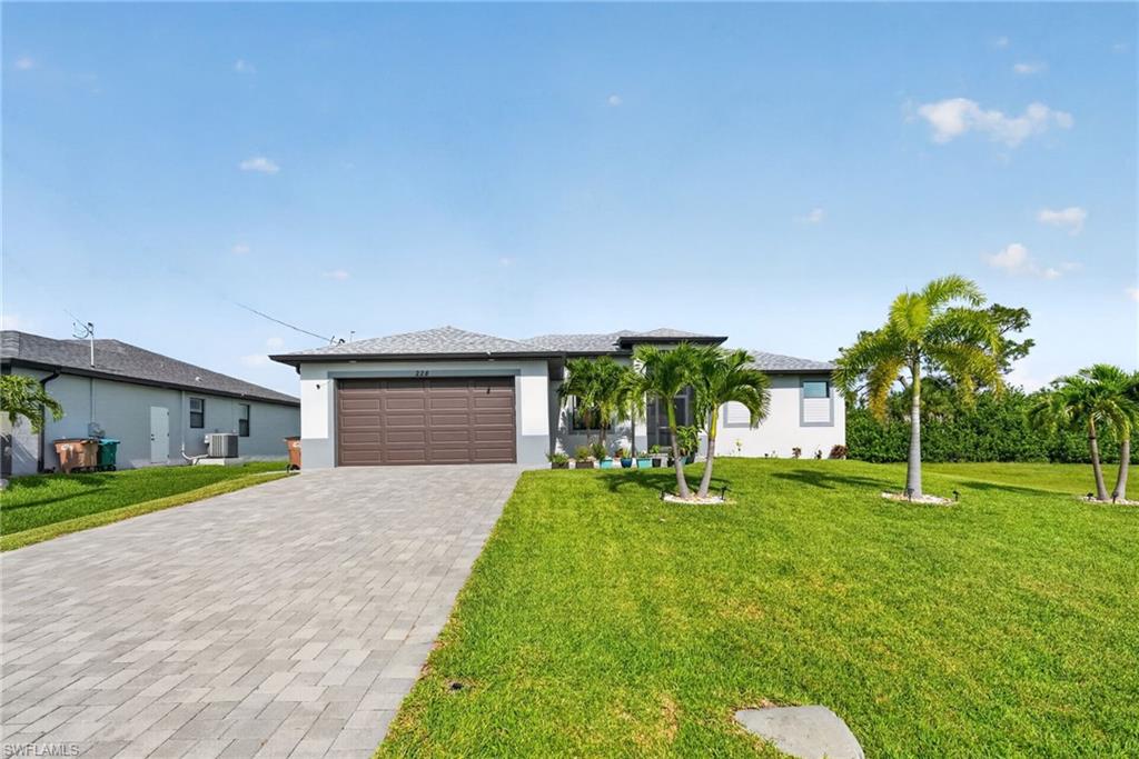 CAPE CORAL - Residential