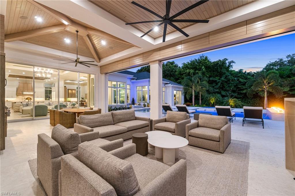 PINE RIDGE - Residential