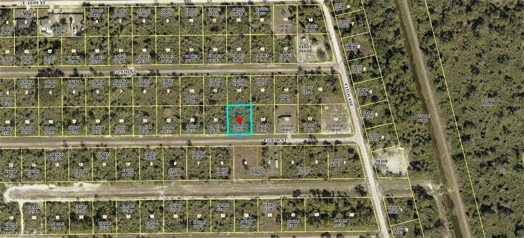 An exciting opportunity awaits in this growing area! Be part of a vibrant community where new construction is booming. This prime location puts you close to fantastic golf, shopping, and dining options. Enjoy the added perk of being just a short drive from Fort Myers and Punta Gorda airports, two major spring training destinations, and sun-drenched beaches!