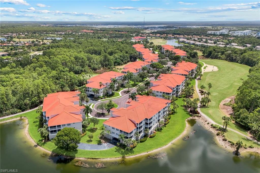 LAKE BARRINGTON - Residential