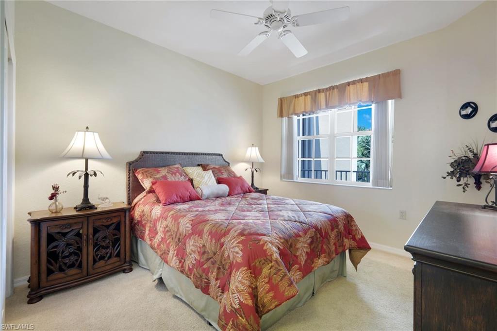 LAKE BARRINGTON - Residential