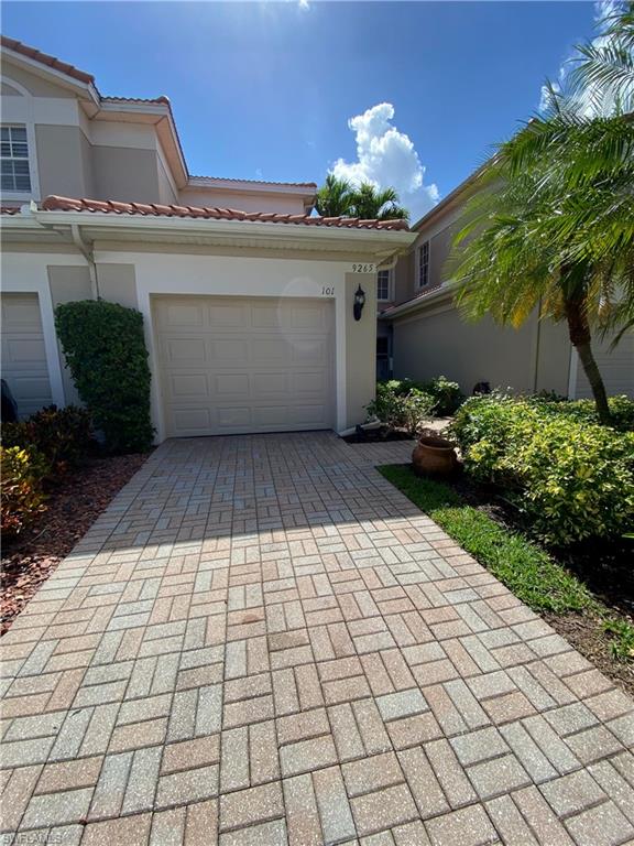 PEBBLE BEACH - Residential Lease