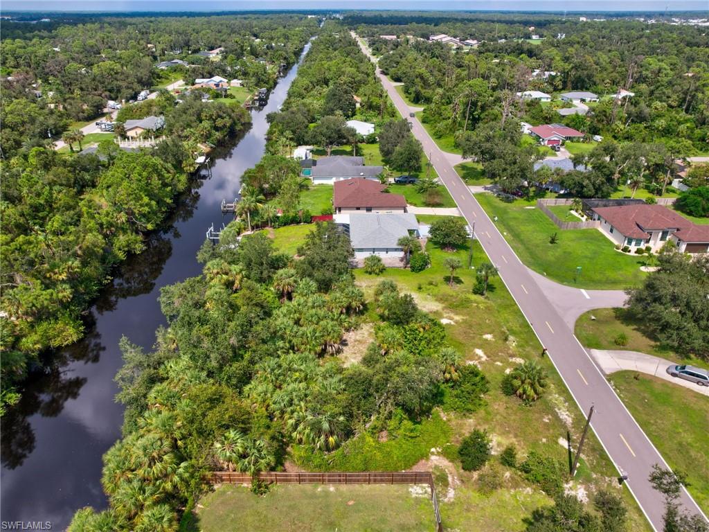 PORT CHARLOTTE - Land