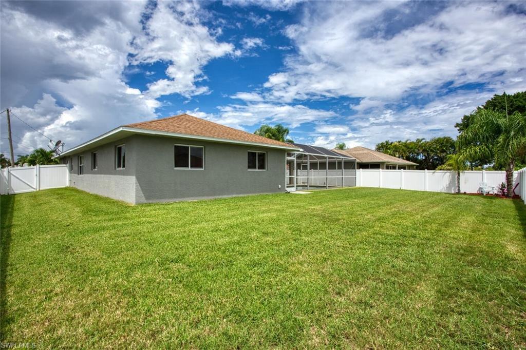 CAPE CORAL - Residential