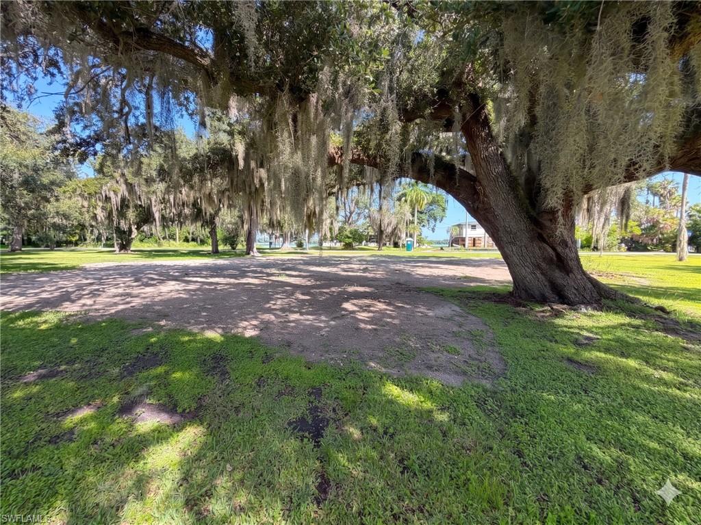 FORT MYERS - Residential