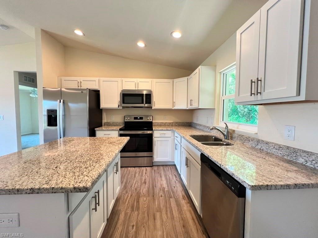 LABELLE - Residential Lease