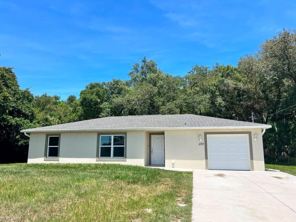 LABELLE - Residential Lease