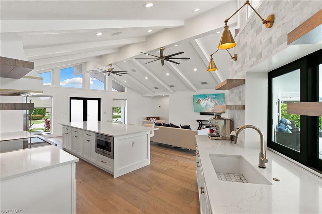 MARCO ISLAND - Residential