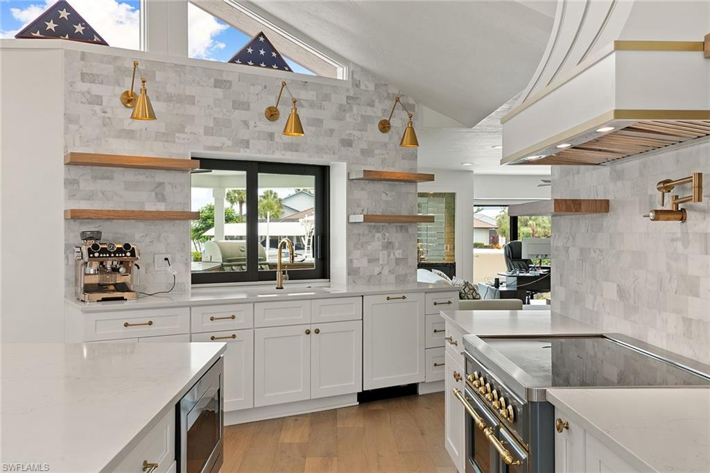 MARCO ISLAND - Residential