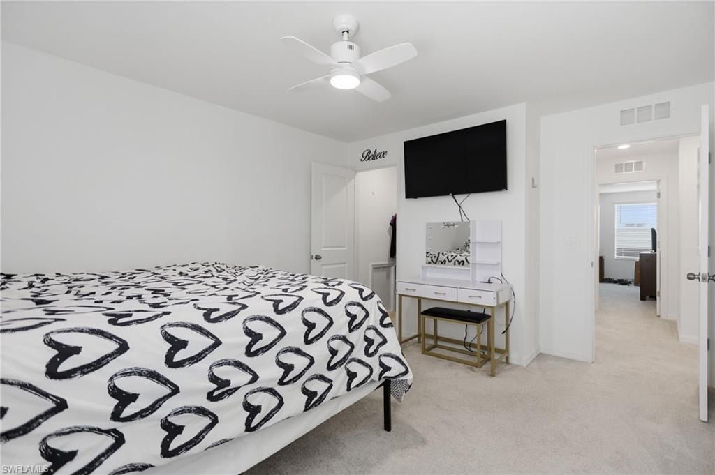 SAVANNA LAKES - Residential