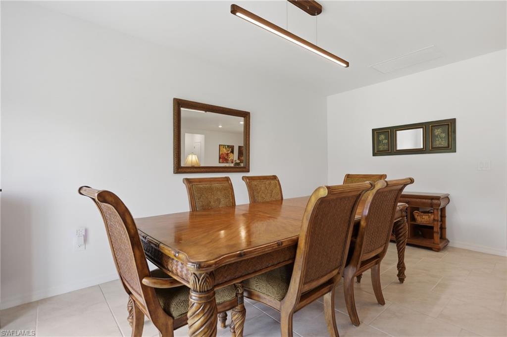 SAVANNA LAKES - Residential