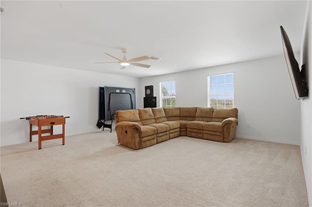 SAVANNA LAKES - Residential