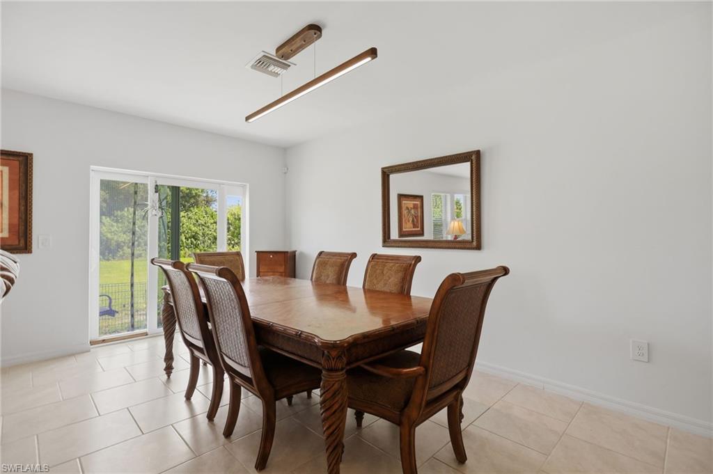 SAVANNA LAKES - Residential