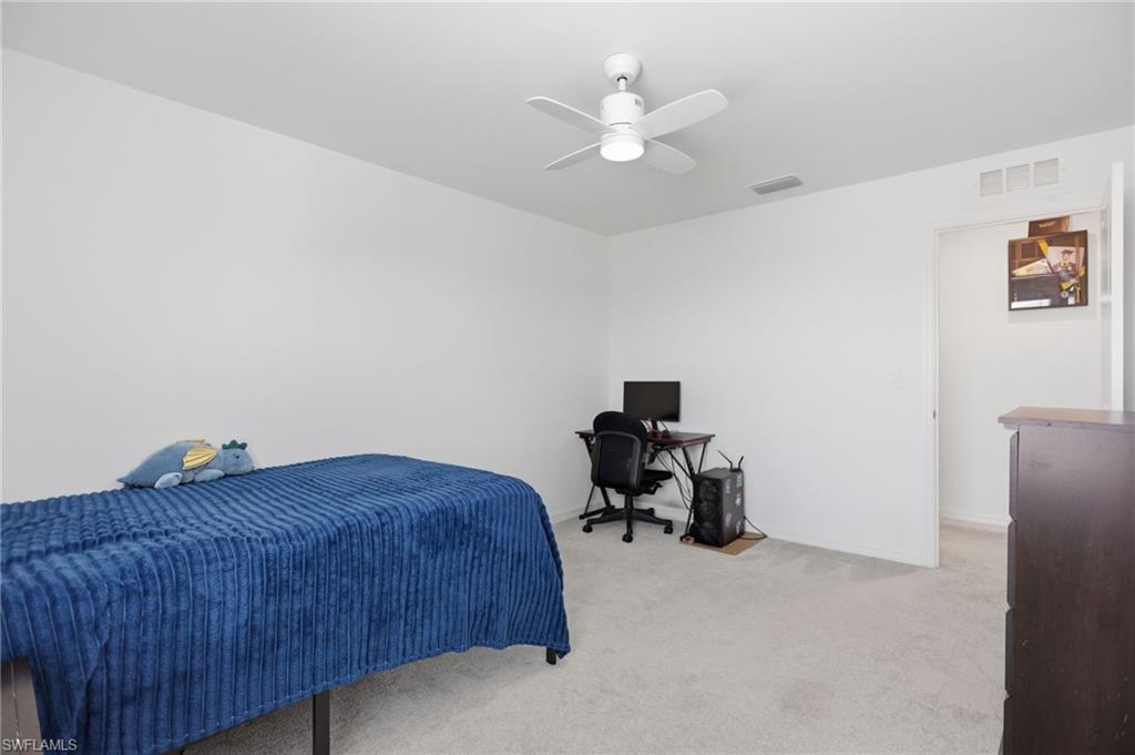SAVANNA LAKES - Residential