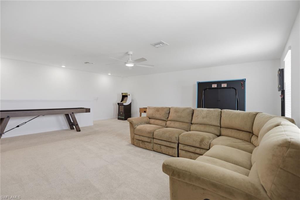 SAVANNA LAKES - Residential