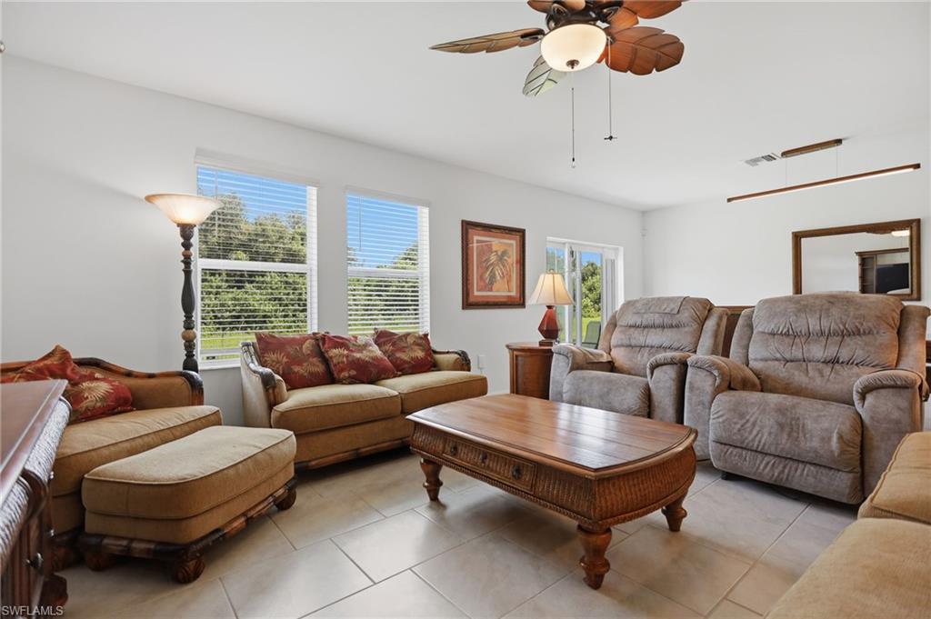 SAVANNA LAKES - Residential