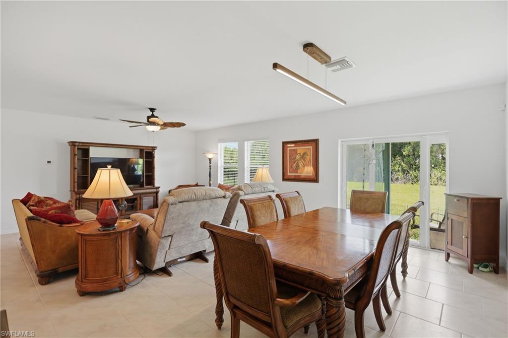 SAVANNA LAKES - Residential