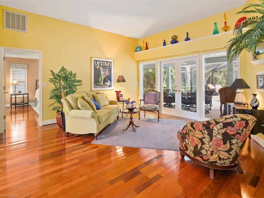 MCGREGOR WOODS - Residential