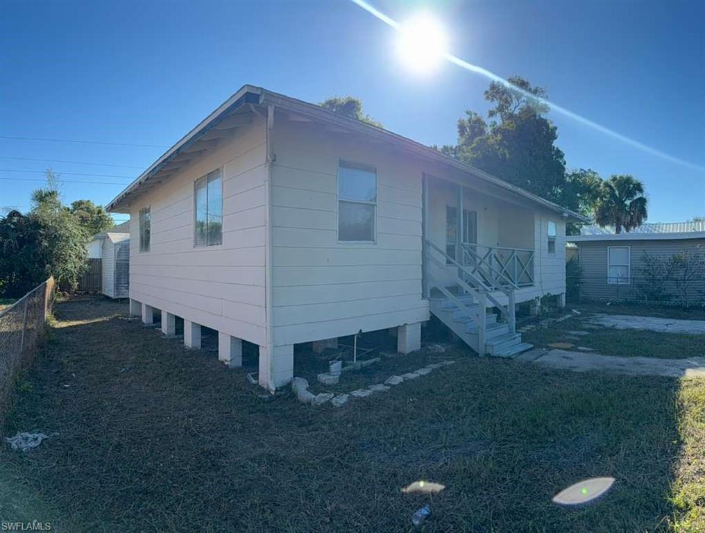 SCHOOLVIEW HOMES - Residential