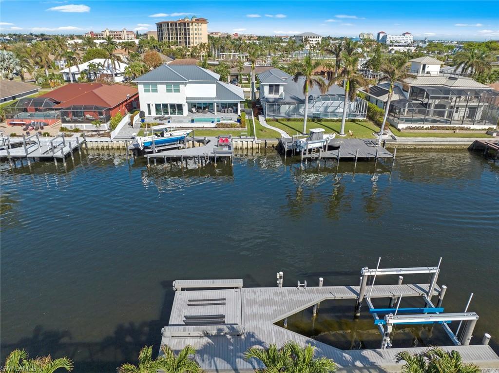 MARCO ISLAND - Residential