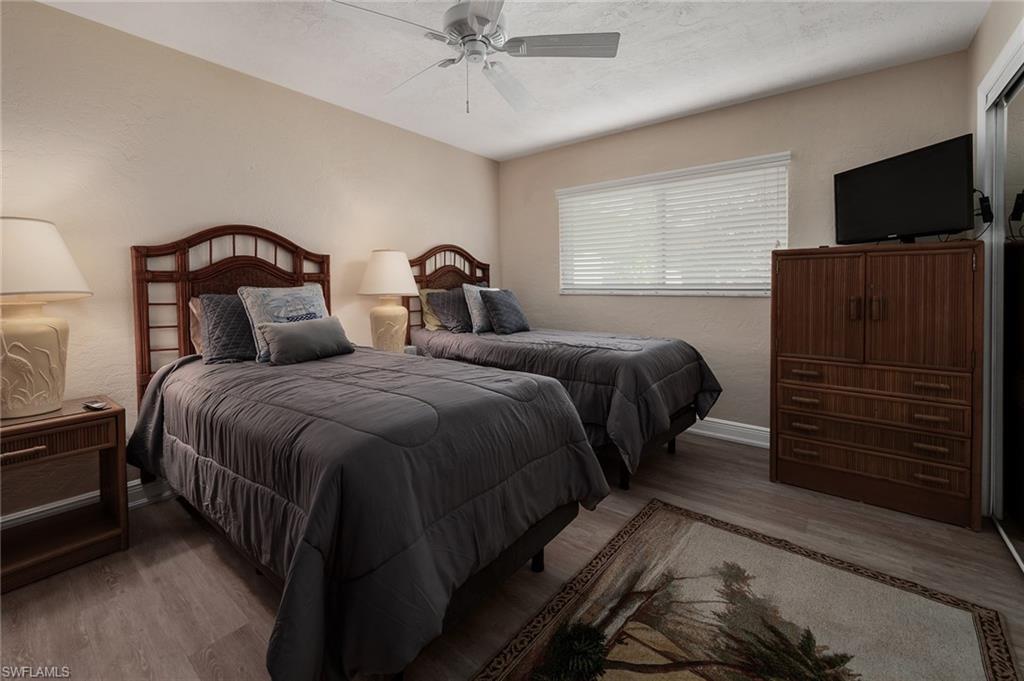 WHISKEY CREEK VILLAGE GREEN - Residential