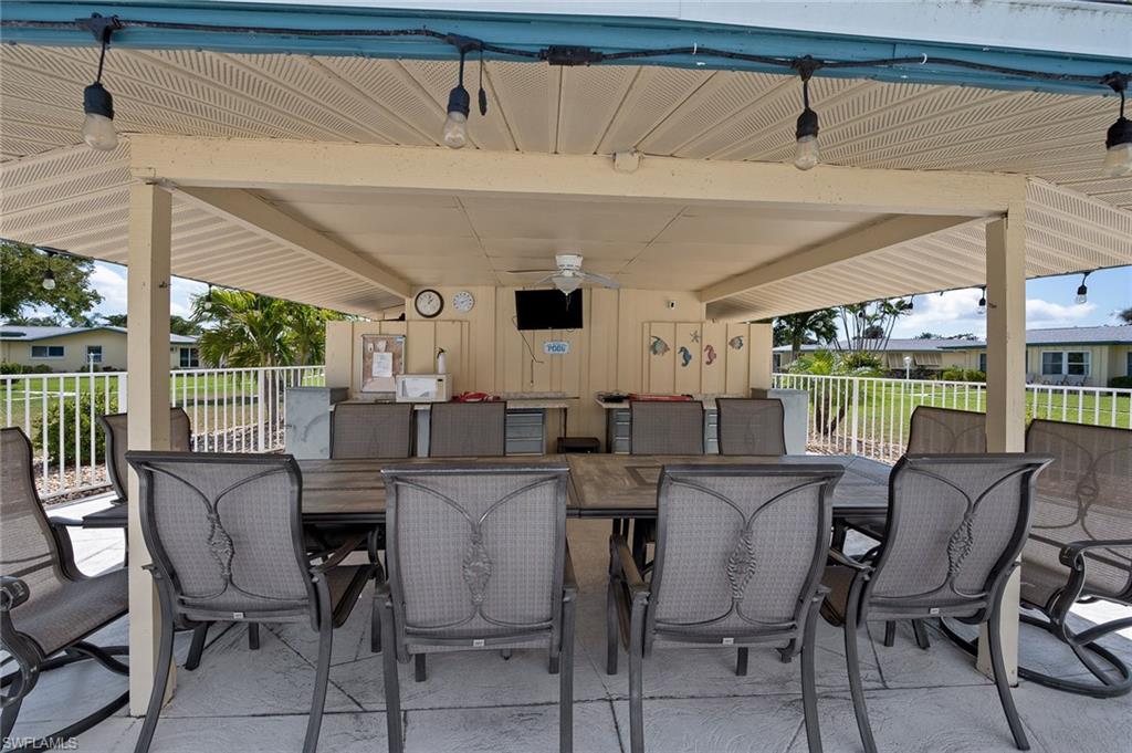 WHISKEY CREEK VILLAGE GREEN - Residential