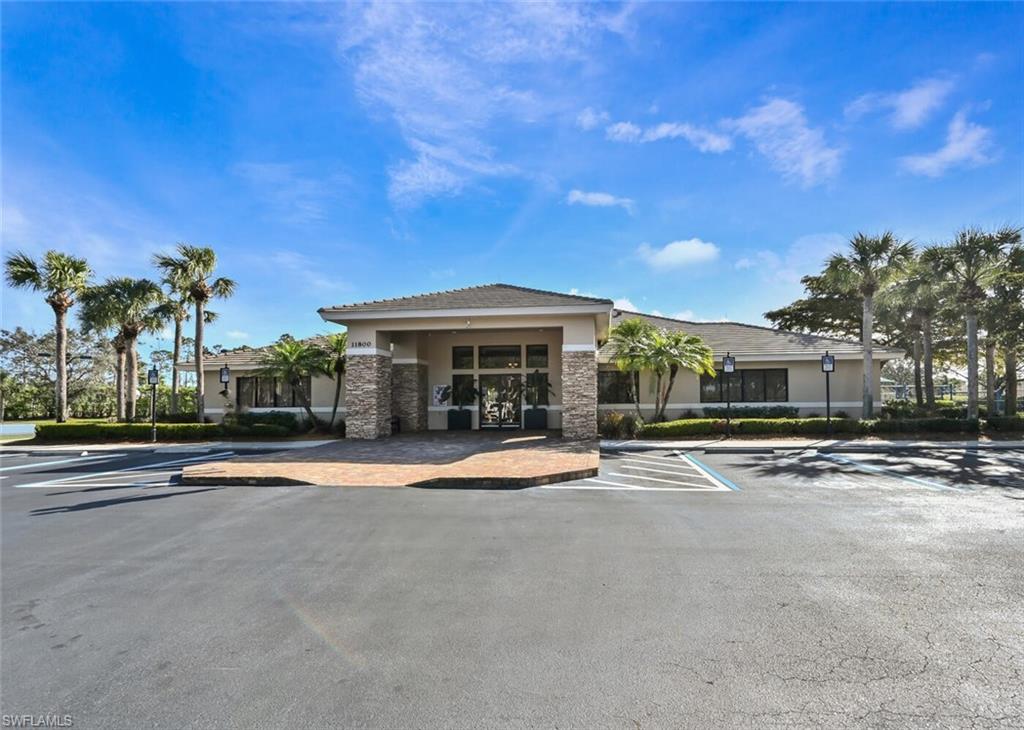 STONEYBROOK - Residential