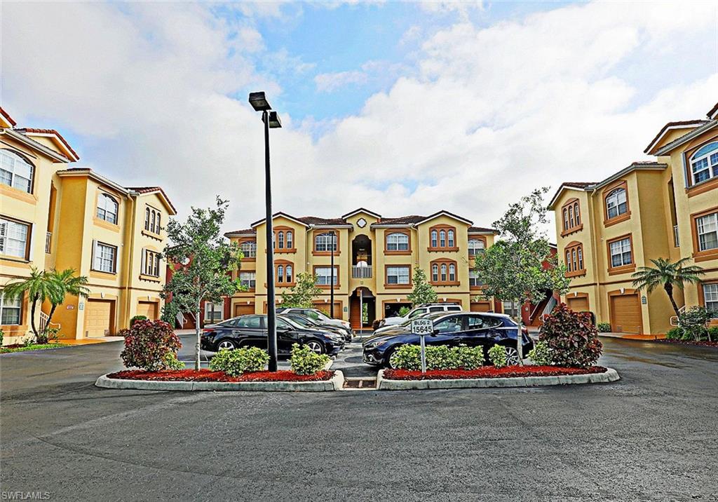 GARDENS AT BEACHWALK - Residential Lease
