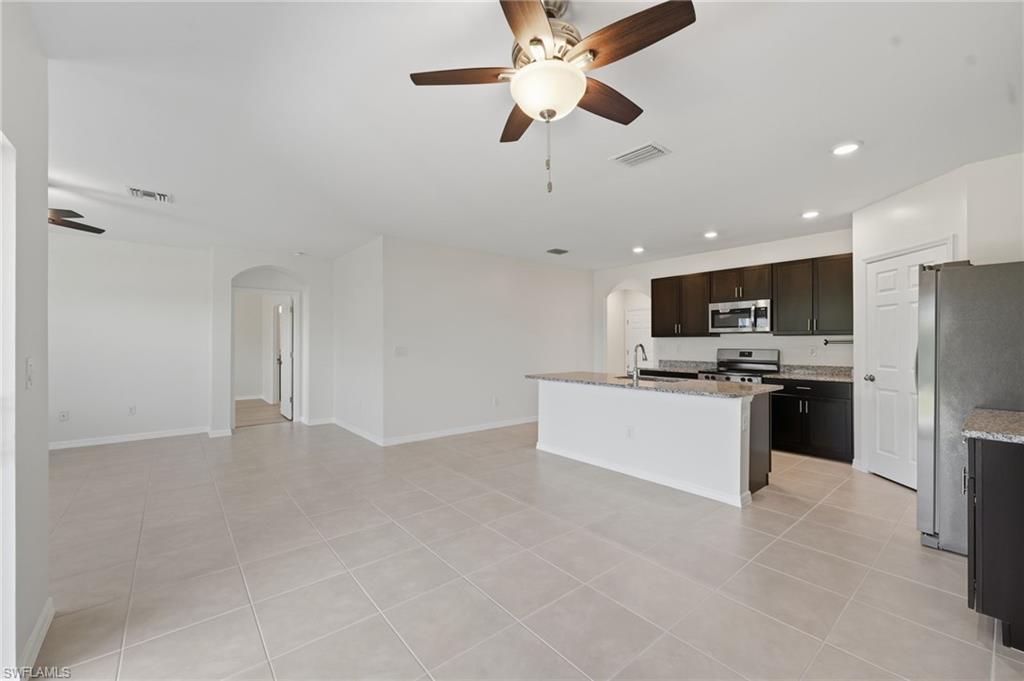 MAGNOLIA LANDING - Residential