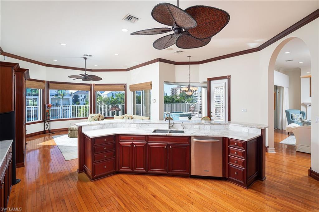 CONNERS - Residential