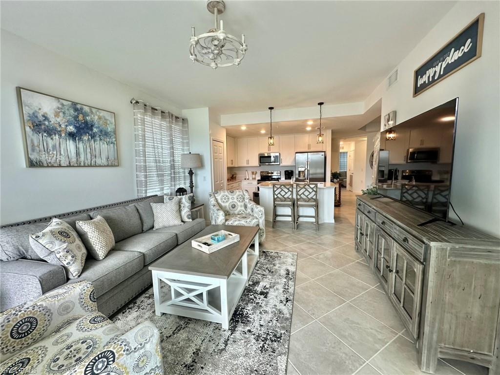 LONG TERM FURNISHED RENTAL***GOLF MEMBERSHIP*** Babcock National is a golf & country club community is situated on the northeast side
of Founders Square across Lake Babcock. This first floor Carolina Terrace Condo floor plan offers 3 Bedrooms, 2 Bathrooms, & fantastic Golf
Course & Lake Views!! The condo delivers an ideal split-bedroom floorplan with over 1,300 square feet of living space. Open concept main living
space features kitchen island, formal dining space & living area with access to the screened lanai. The golf membership can be transferred to the
tenant during their lease. Transfer fees and golf cart/green fees applicable.