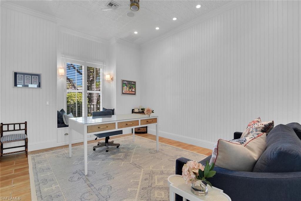 OLDE NAPLES - Residential Lease
