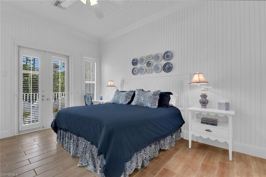 OLDE NAPLES - Residential Lease