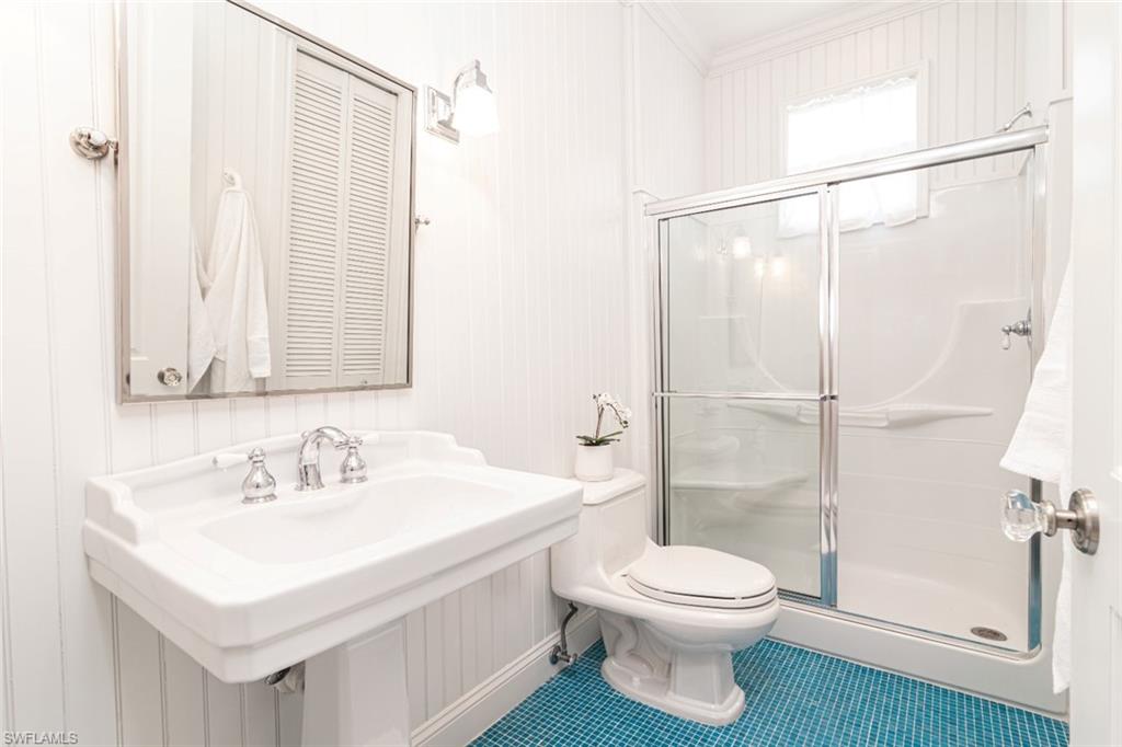 OLDE NAPLES - Residential Lease