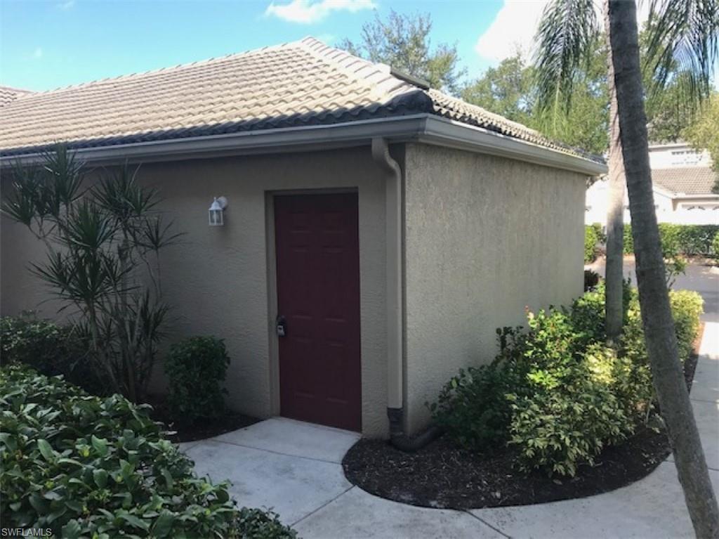 WILLOWBROOK - Residential