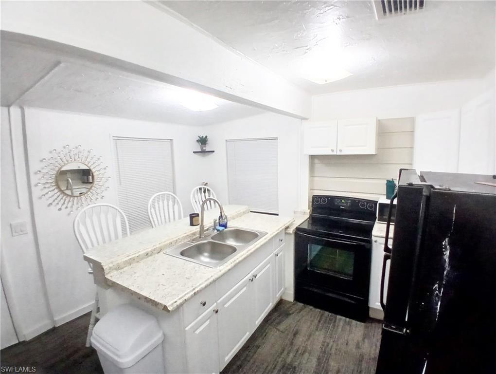 CABANA CITY - Residential Lease
