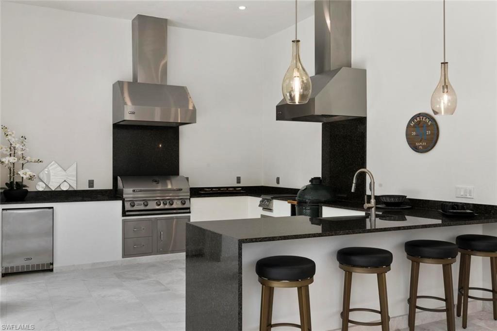 OAKES ESTATES - Residential