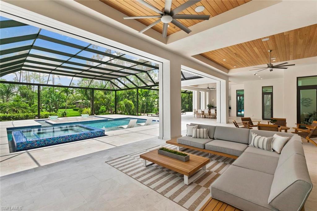 OAKES ESTATES - Residential
