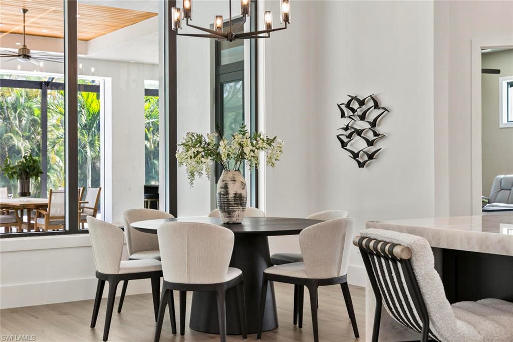 OAKES ESTATES - Residential