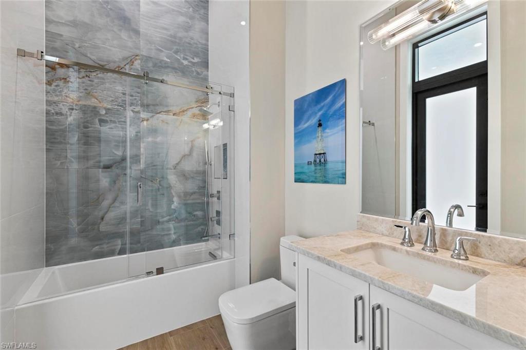 OAKES ESTATES - Residential