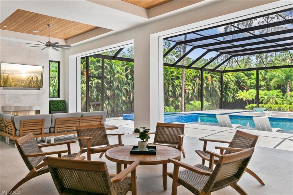 OAKES ESTATES - Residential