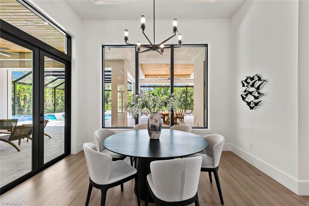 OAKES ESTATES - Residential