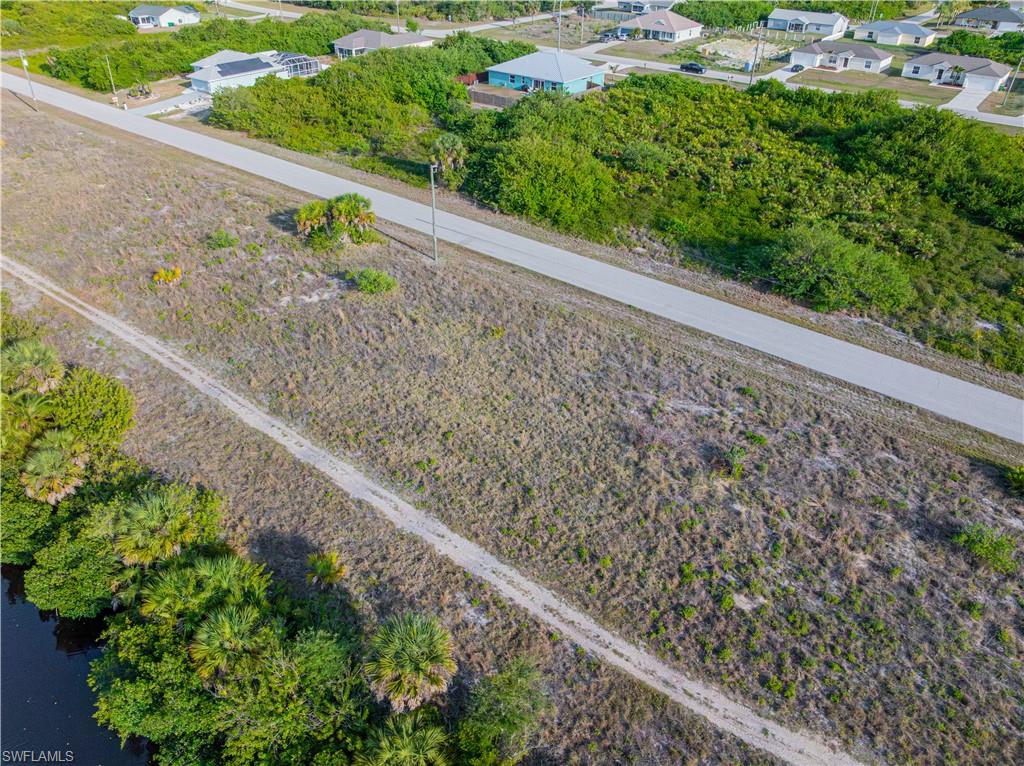 PORT CHARLOTTE - Land