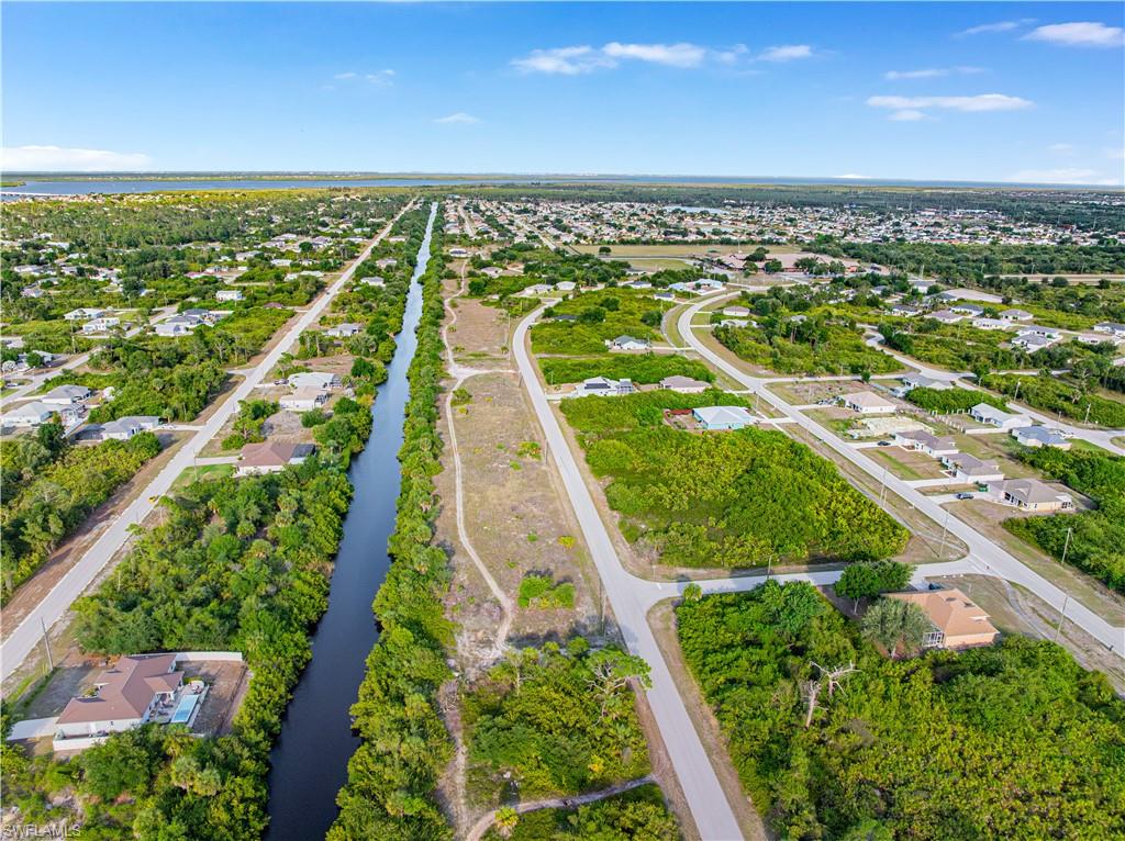 PORT CHARLOTTE - Land
