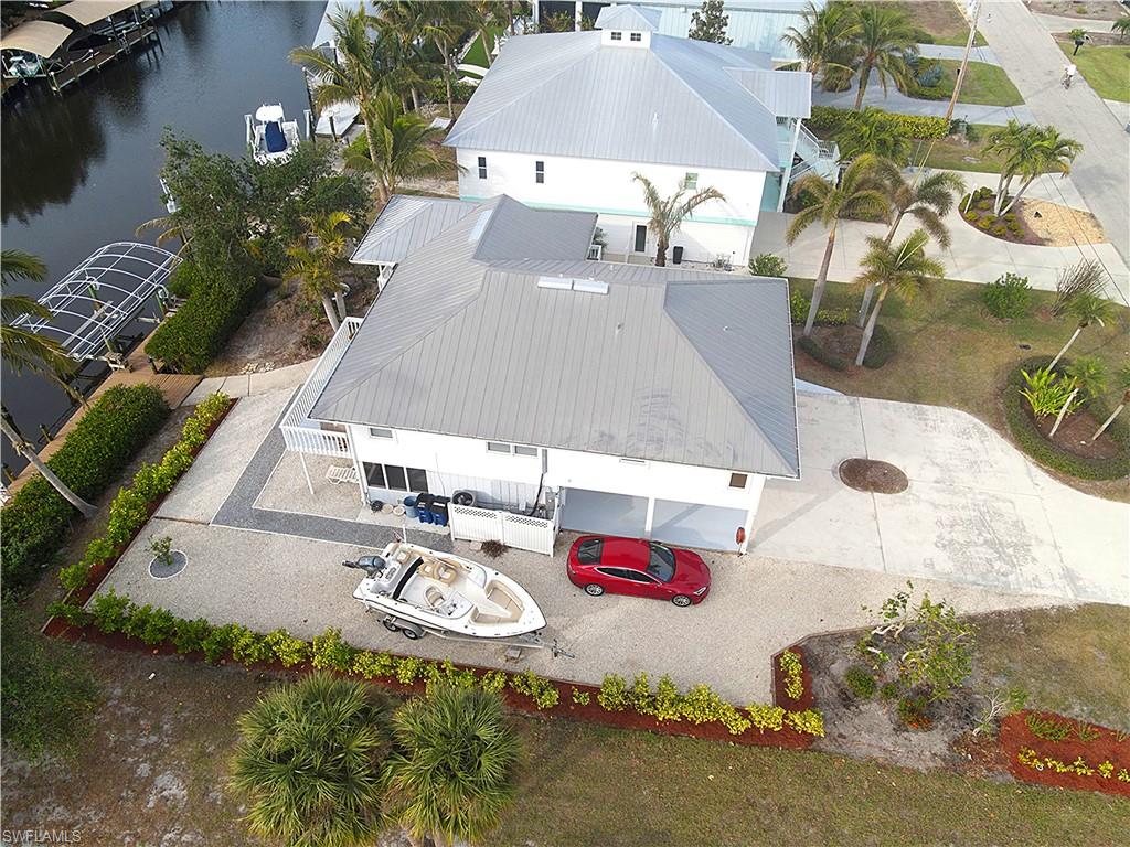 CAPTAINS COVE - Residential