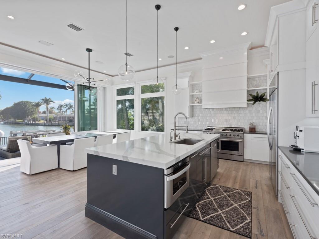 MARCO ISLAND - Residential