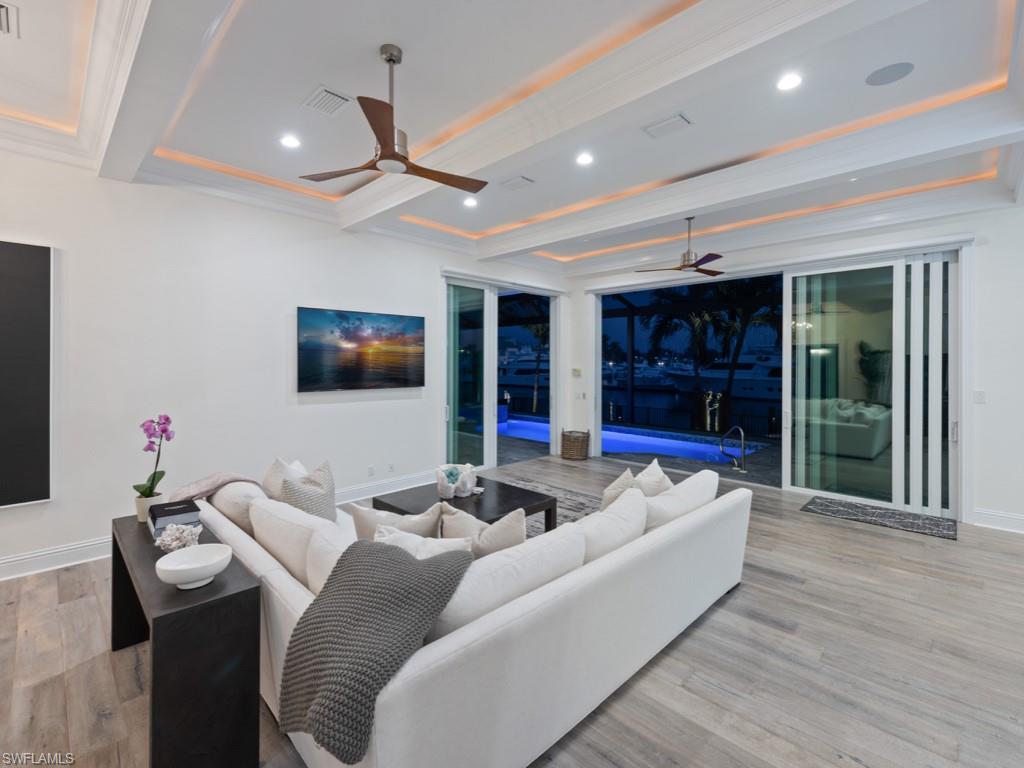 MARCO ISLAND - Residential