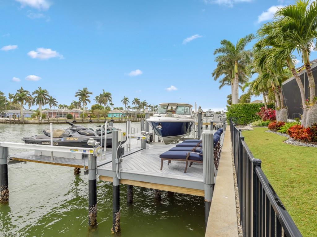 MARCO ISLAND - Residential